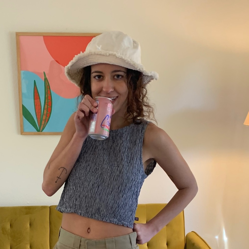 Cream beachy bucket hat